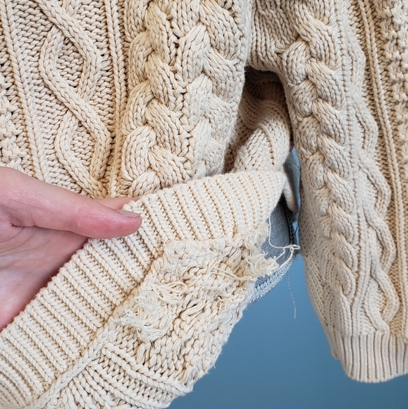 Michael Kors | Poncho Sweater - Picture 5 of 6